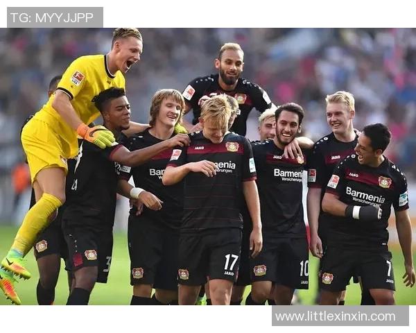 足球dk带你领略全球足球盛宴尽享精彩赛事与球员风采 足球dk带你领略全球足球盛宴尽享精彩赛事与球员风采